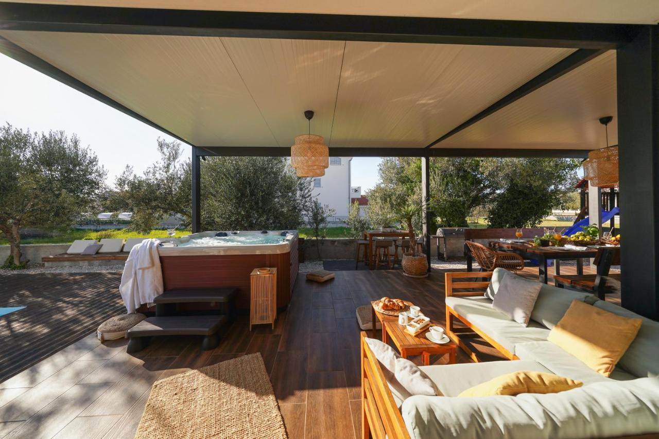Villa Suncica With Heated Pool, Jacuzzi And Bikes Near Zadar Sukošan Exterior foto